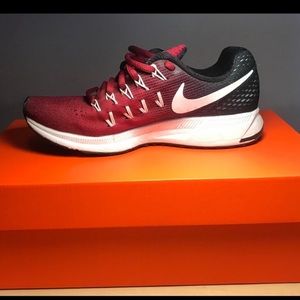 Nike Women’s Air Zoom Pegasus 33